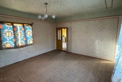 Casă cu 3 camere în Satu Nou de Jos - 3