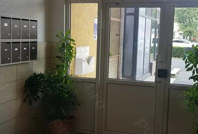 Apartament 3 camere UTA - 2