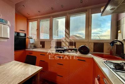 Apartament cu 3 camere decomandat în Lunei - 5