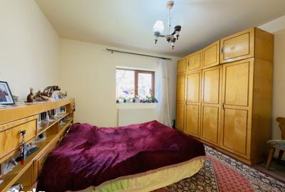 Casă cu 2 camere cu Teren 933 Mp în Sânmihaiu Român - 3
