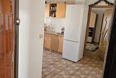 Persoana fizica vand ap 2 camere - 10
