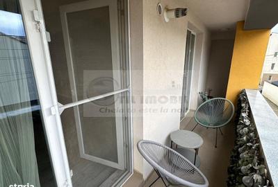 Apartament cu 3 camere decomandat în Rediu - 2