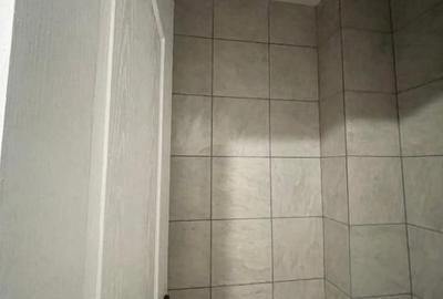 Apartament cu 3 camere decomandat în Tomești - 10