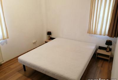 Garsonieră semidecomandată în Văcăresti - 2