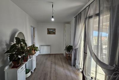 Casă cu 5 camere cu Teren 463 Mp în Hărău - 11