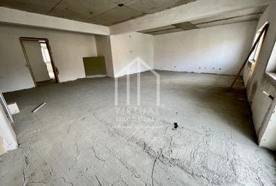Vila cu 3 apartamente - 3 garaje + 5 locuri de parcare | zona Tilisca - 2