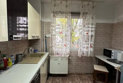 Apartament cu 4 camere decomandat, mobilat în Titan - 1