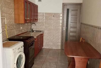 Garsonieră decomandată în Drumul Taberei
