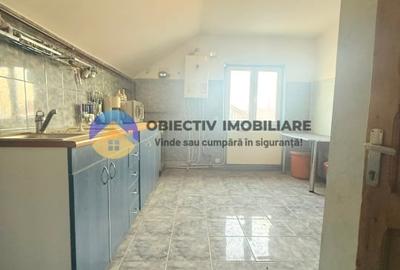 Garsonieră decomandată, mobilată în Săvinești - 6