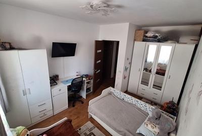 NOU! 3 Camere  Etaj 1/3 - Cartier Iriss Valea Lupului - Mobilat - Loc de parcare - 1