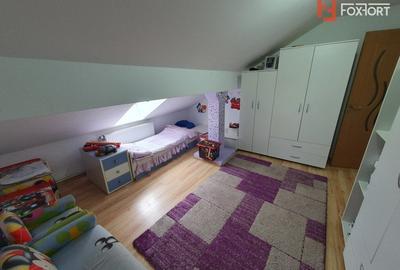 Apartament cu 3 camere, mobilat în Steaua - 9