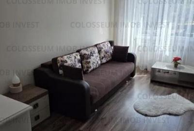 Apartament cu 3 camere decomandat în Tractorul - 1