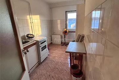 Apartament cu 2 camere decomandat în Bocșa - 6
