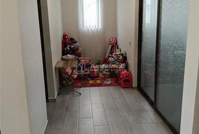 Casă cu 7 camere cu Teren 1100 Mp în Popești - 3