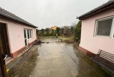 Bocsa Romana, Casa 8 Incaperi, Strada Principala. - 7