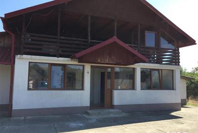 Casă cu 3 camere cu Teren 4500 Mp în Uda - 6