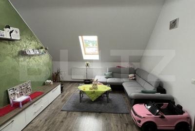 Apartament cu 4 camere decomandat în Calea Moldovei