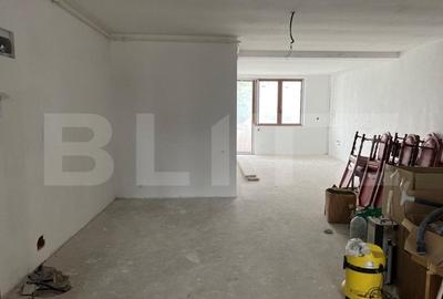 Apartament de 3 camere, 2 balcoane, 93 mp, etaj 1 - 6