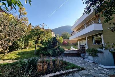 Vila superba de inchiriat ultracentral Brasov - 27