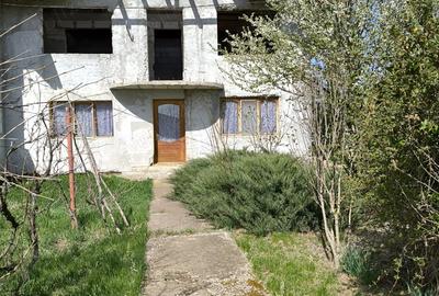 Casă în Central - 1