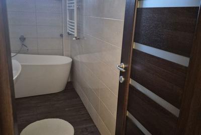 Apartament cu 3 camere semidecomandat în Rogerius - 5