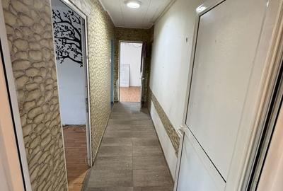 Apartament cu 4 camere semidecomandat în Apusului - 4