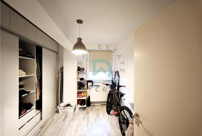 Apartament cu 4 camere decomandat în Tractorul - 10