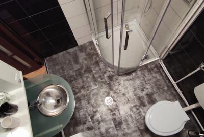 VAND APARTAMENT  DOUA CAMERE CU INTRĂRI SEPARATE - 18