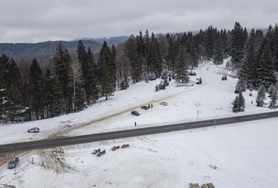 Teren intravilan, constructii S+P+2E+M, Drumul Poienii - 26