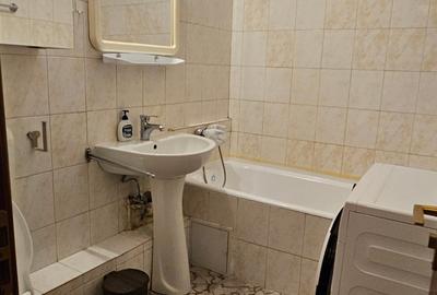 Apartament de 2 camere plus birou, situat pe Cal. Mosilor - 2