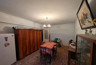 Apartament cu 2 camere decomandat în B-dul București - 3