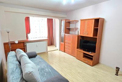 De inchiriat! Apartament 2 camere, decomandat, Podu de Piatra - N. Iorga - 1