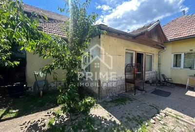 Casă cu 3 camere cu Teren 790 Mp în Central