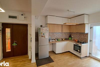 Casă cu 5 camere cu Teren 233 Mp în Ghencea - 14