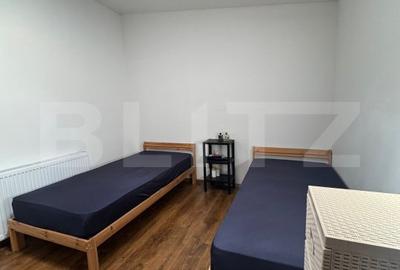 Casa spatioasa cu 4 camere, 103 mp, curte 70 mp, zona 13 Septembrie - 10