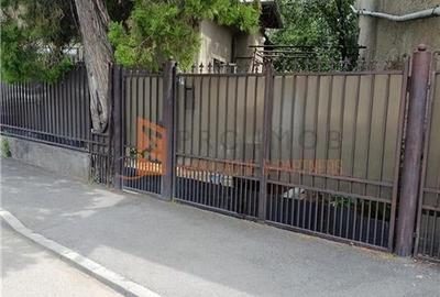 Casa tip parter zona Centru - 13
