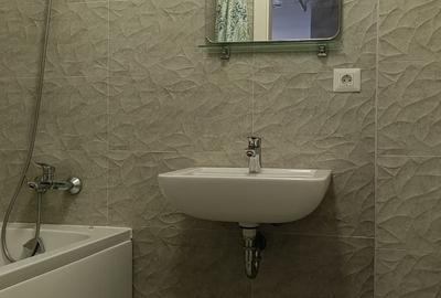 Apartament cu 3 camere decomandat în Cocorăștii Mislii - 2