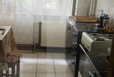 Apartament de vanzare, cu 2 camere, 62 mp, zona Podgoria - 3