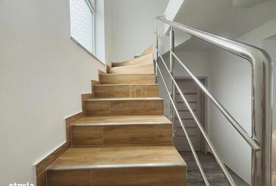 Casă cu 4 camere în Central