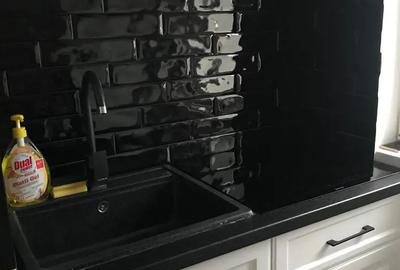 Se vinde apartament cu 2 camere GL, M19, Al Comer?ului, ideal pt locuit imediat - disponibil 01.03 - 8