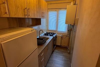 Prima chirie: apartament cu 3 camere decomandat - 4