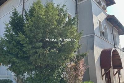 Casă cu 12 camere cu Teren 876 Mp în Central - 4