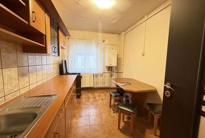Apartament spațios cu 3 camere, 2 băi și multe avantaje Apartament spațios cu 3 camere, 2 băi și multe avantaje - 2