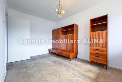 Apartament cu 2 camere semidecomandat în Piața Centrală - 11