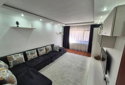 Apartament cu 2 camere decomandat, mobilat în Micro IV - 4