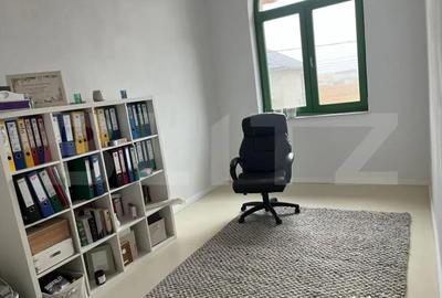 Casă cu 3 camere cu Teren 450 Mp în Central - 14
