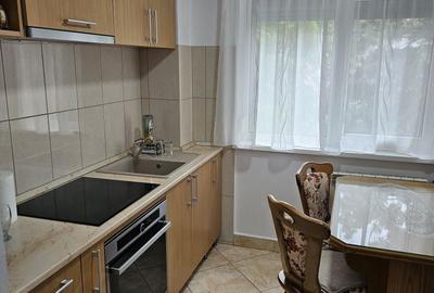 Casă cu 3 camere decomandat în Cihei - 1