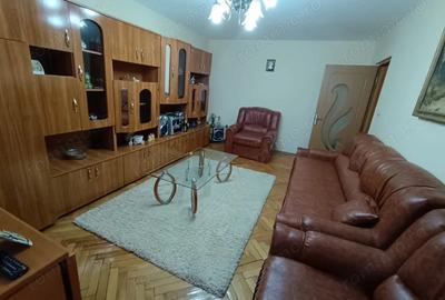 Vand apartament 3 camere, decomandat, zona Brancoveanu - 1