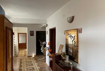 Casa P+M cu toate utilitatile si teren de 468mp in Bariera Valcii - 4