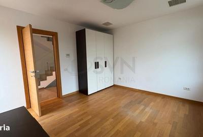 Casă cu 5 camere cu Teren 460 Mp în Central